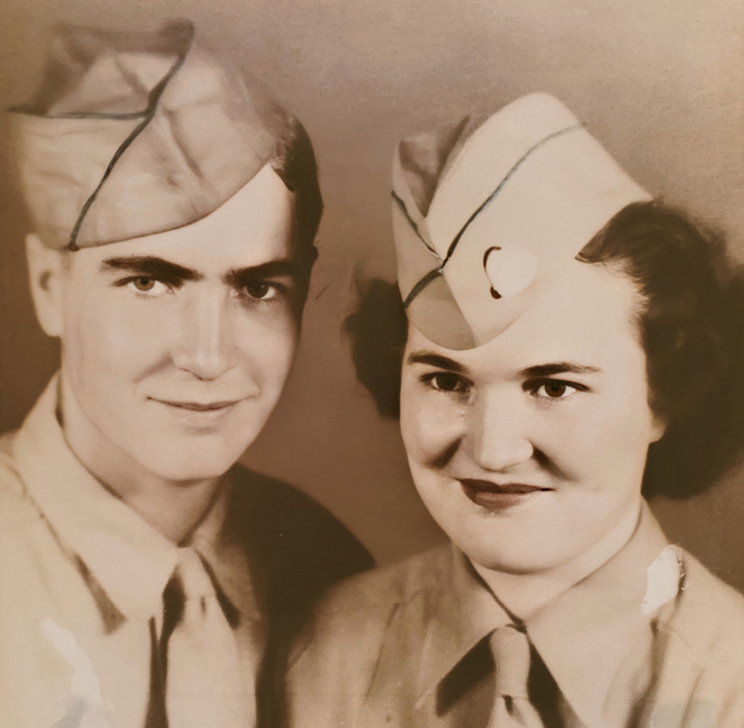 Military_Jewell Bridges Farr with brother Preston (1)